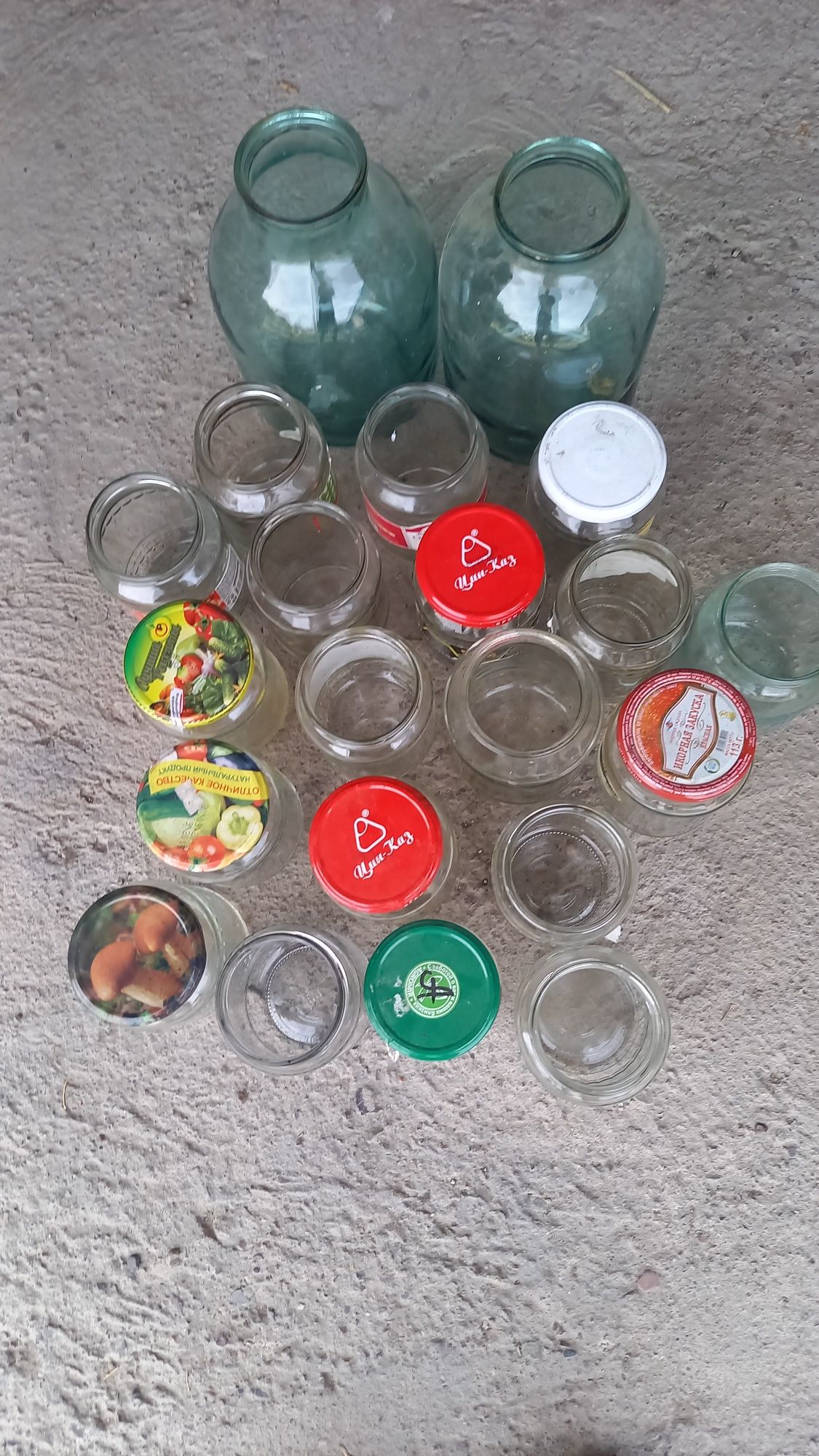 Продам  банки разные