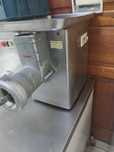 Прадаю мясорубку в хорошем состоянии