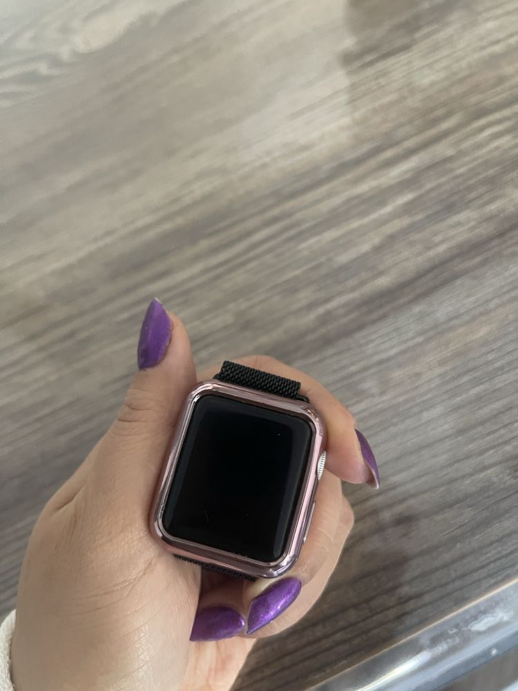 Продам Apple watch 3