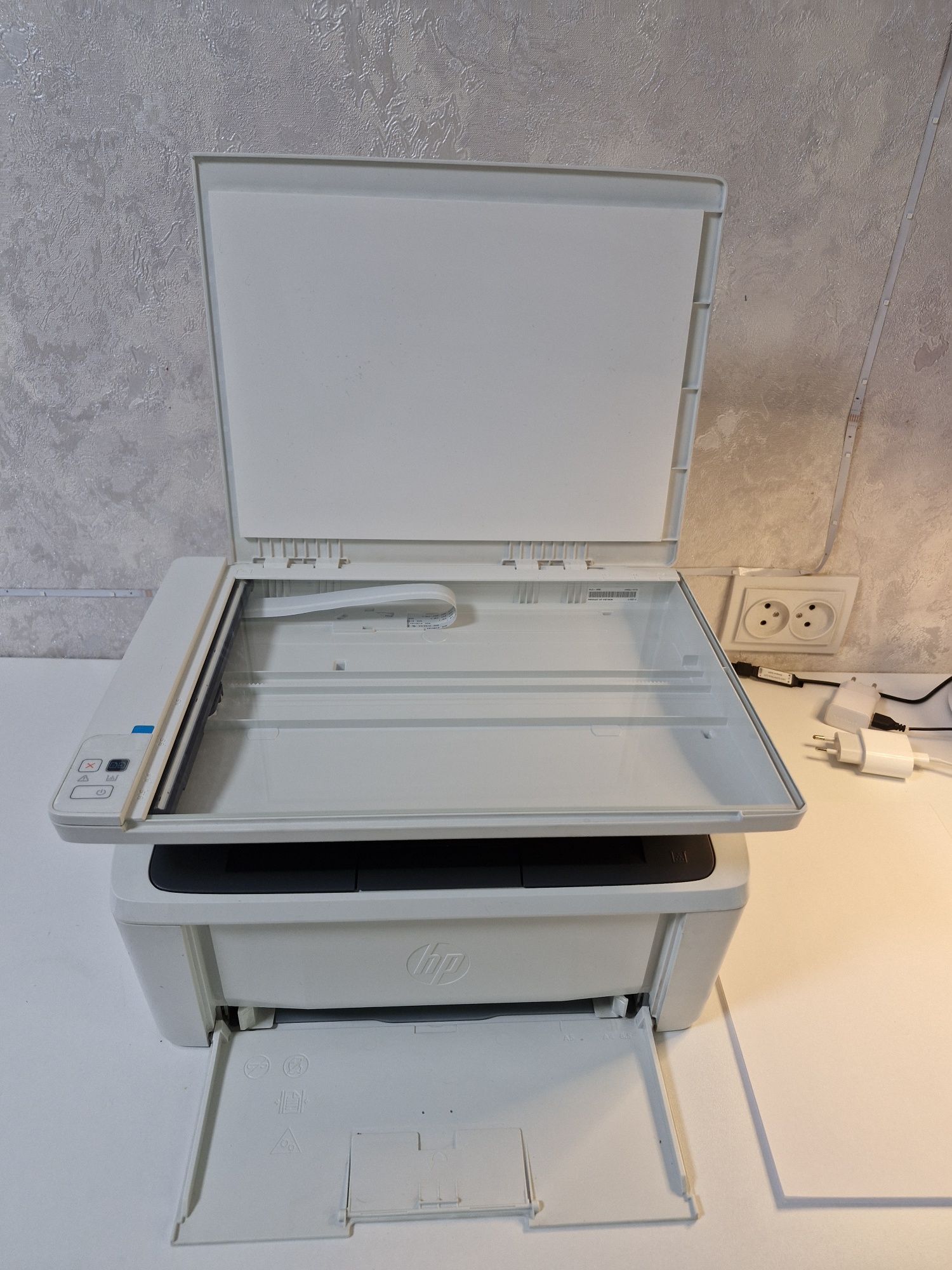 Принтер 3 в 1 hp laser jet pro mfp m28a