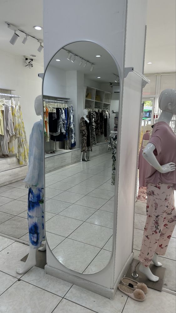 Продам рейлы, зеркала, пуфики
