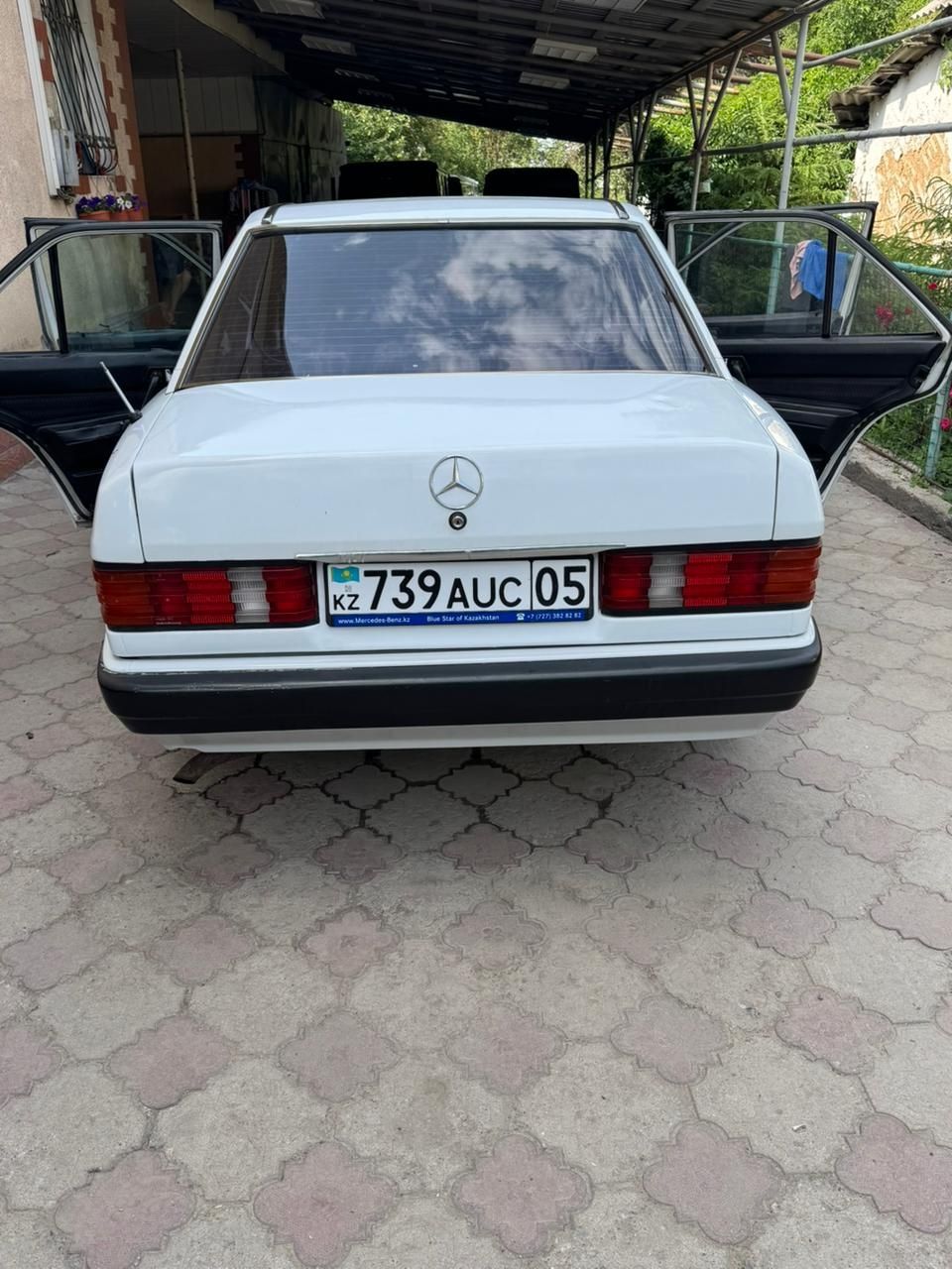 Продам Мерседес Е 190 год 1991