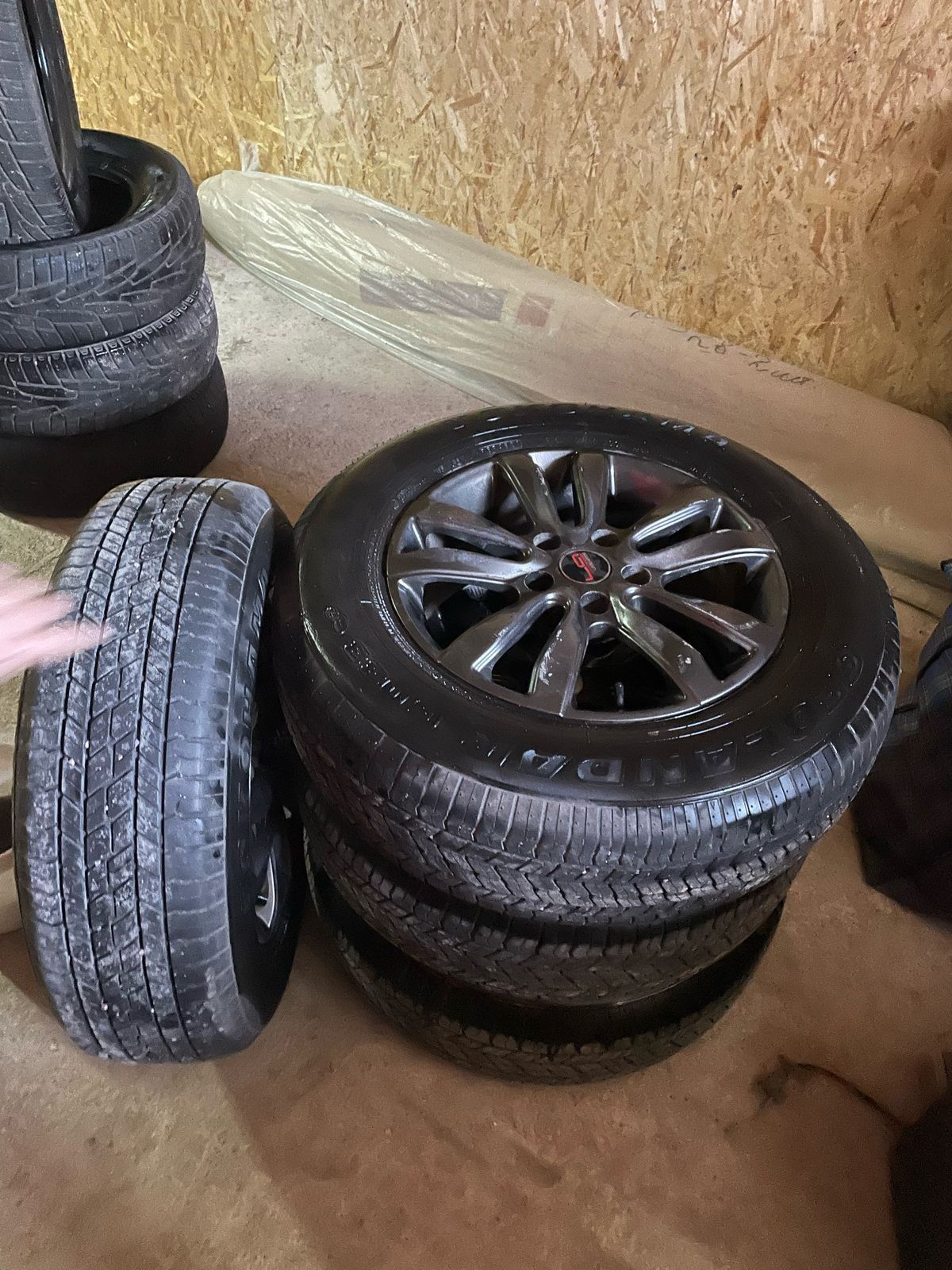 Продам шины с дисками