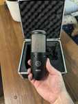 Микрофон студийный AKG P220
