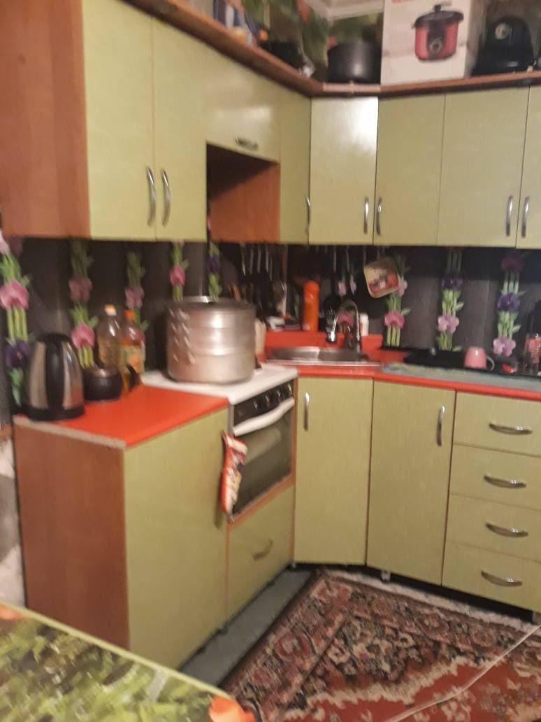 Продам  в  рассрочку 1 комнатную квартиру в районе 8 школа