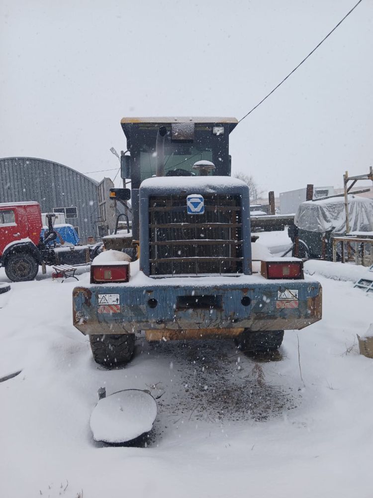 Продам погрузчик XCMG LW 300F