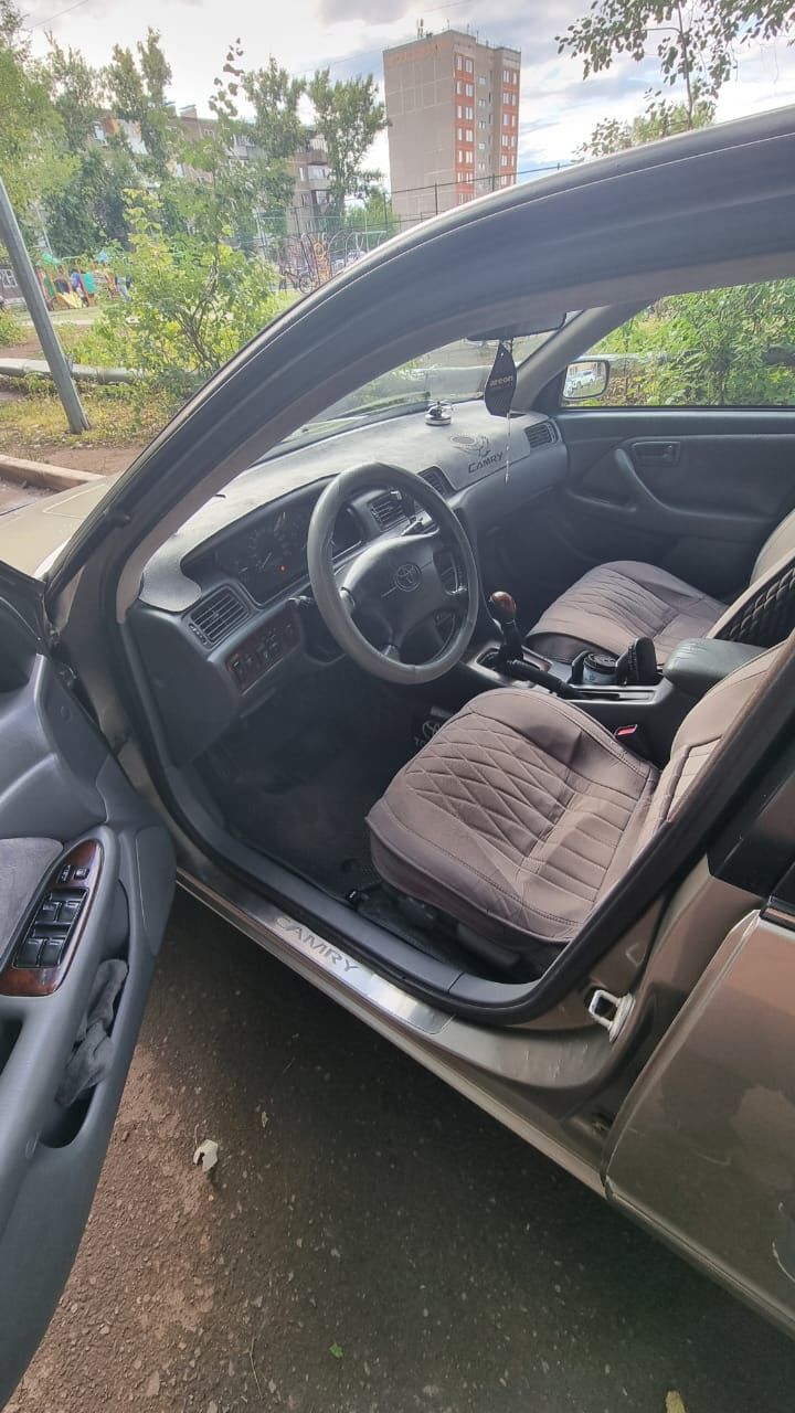 Toyota camry XV20