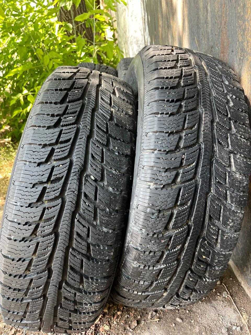 BFGoodrich Winter T/A KSI 215/65 r16