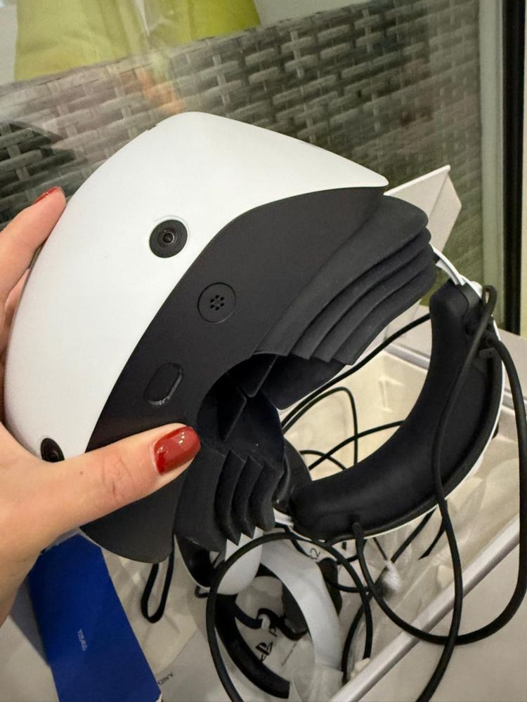 Очки vr2 покупали за 400 тыс - продам за 250 тыс