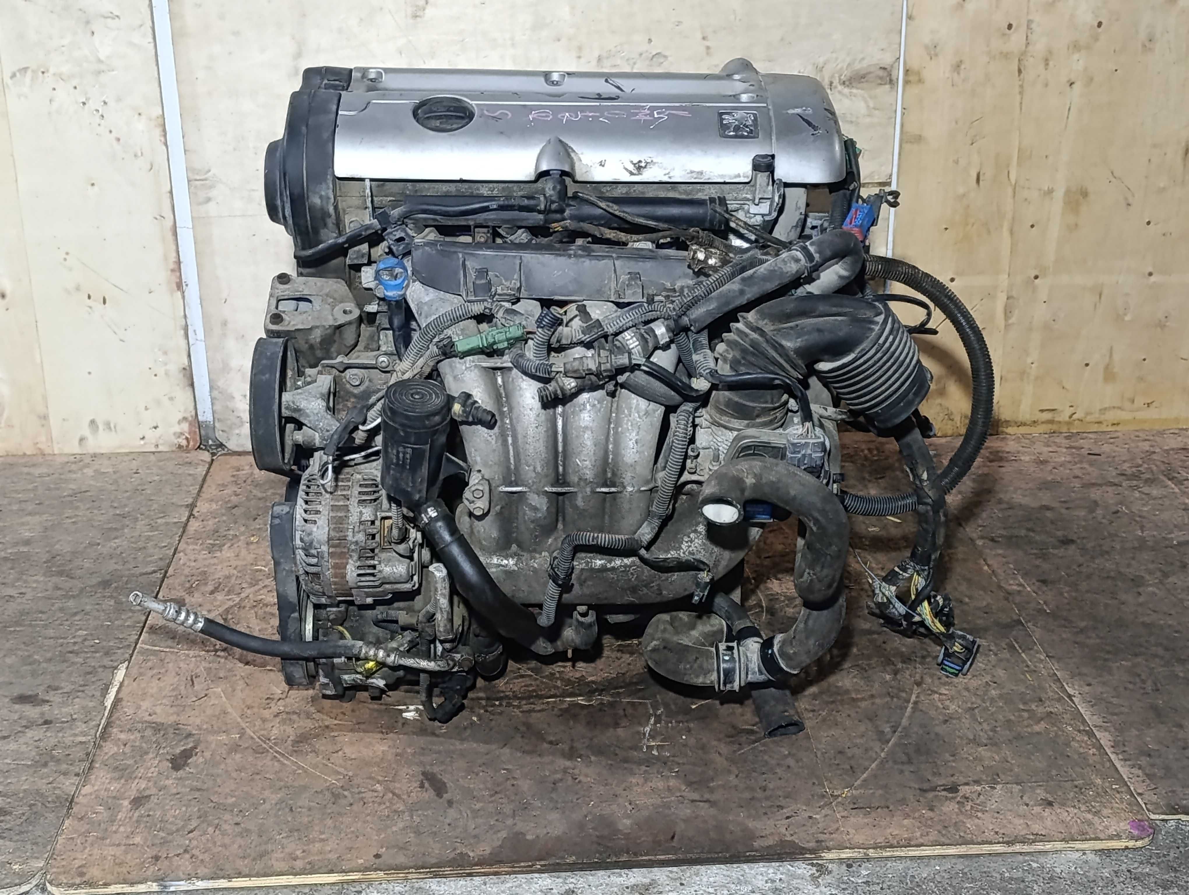 Двигатель EW12J4 3FZ 2.2 Peugeot 406 407 Пежо 607 807 Citroen C8