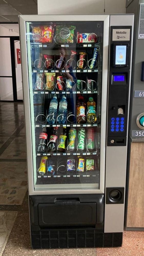 Продается снековый аппарат