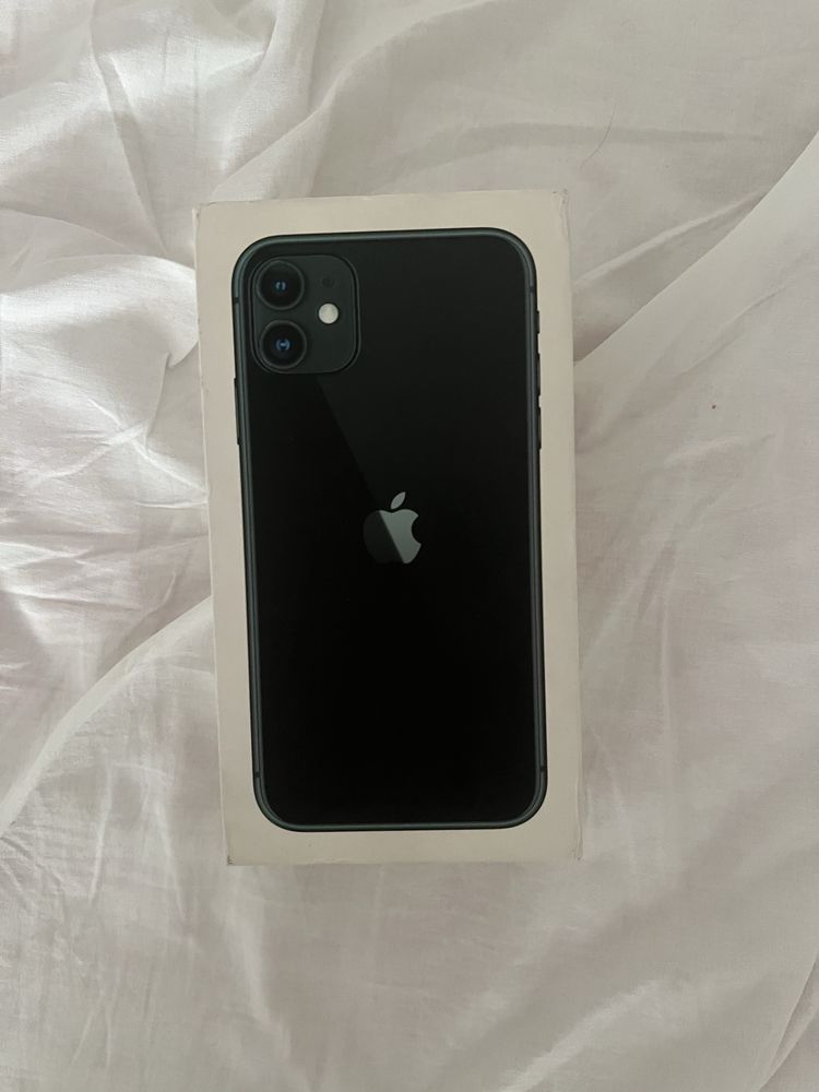 Iphone 11 в хорошем состояний