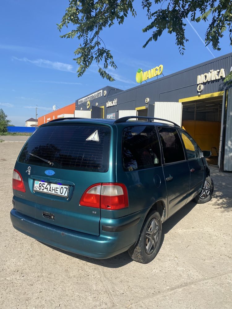 Ford Galaxy 2001 2.3L Казах