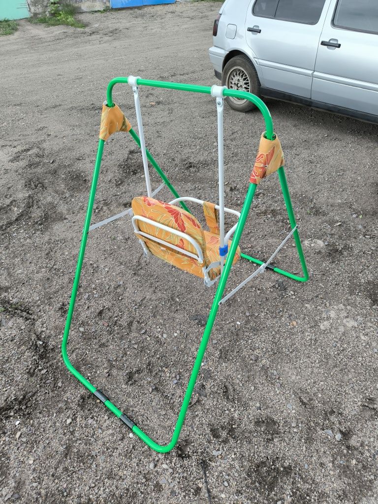 Качели детские. По всем вопросам пишите на ватсап