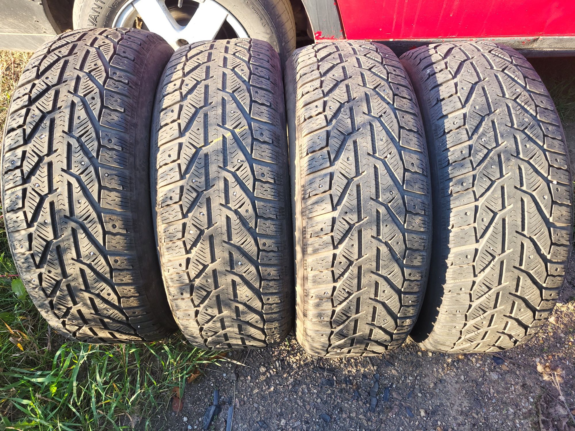 Колёса зима 215/55R17