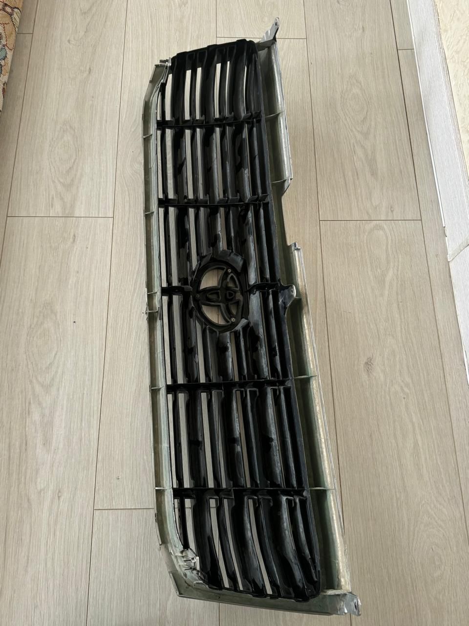 Запчасти для Toyota landcruzer