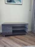 Продам тумбу под телевизор 112*52