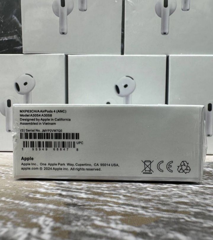 Airpods 4   
Шумоподавление и прозрачность 
Отличный звук и микрофон
О