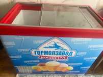 Морозильник для мороженного и прочее