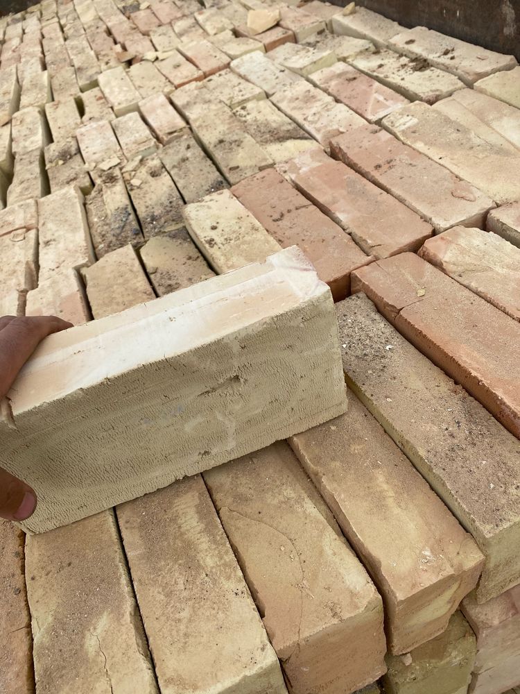 Луговской жженный кирпич марка м150
