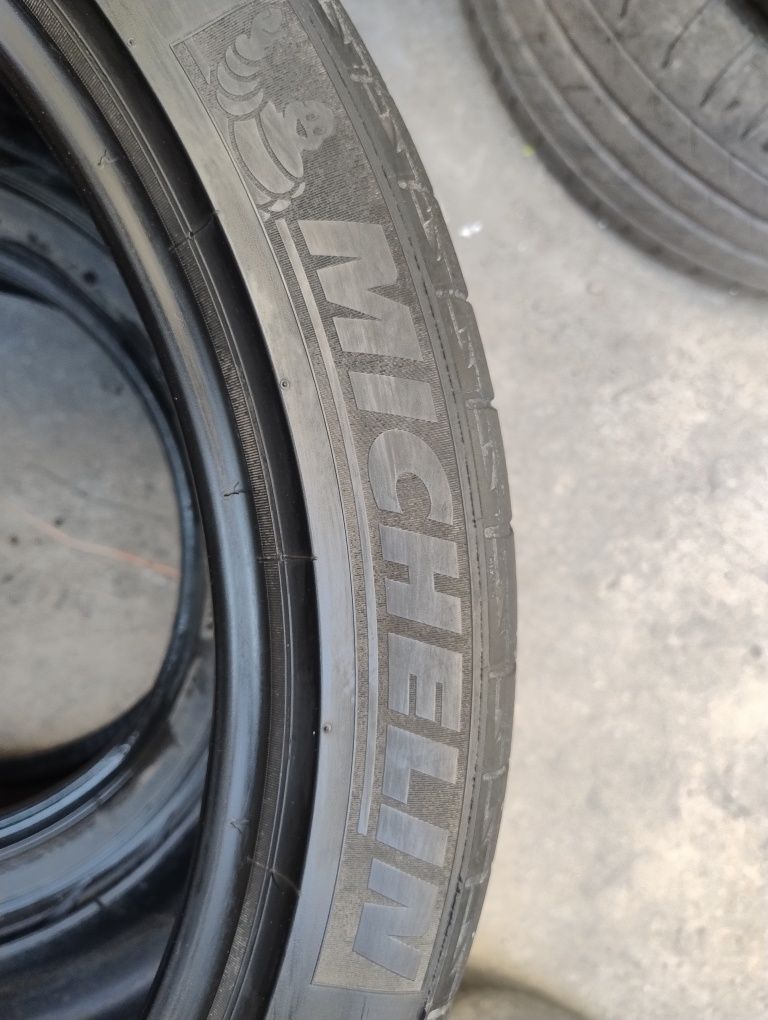 295/35R21 1шт MICHELIN в хорошем состоянии