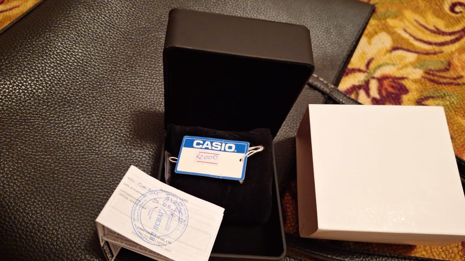 Часы  бренд Casio