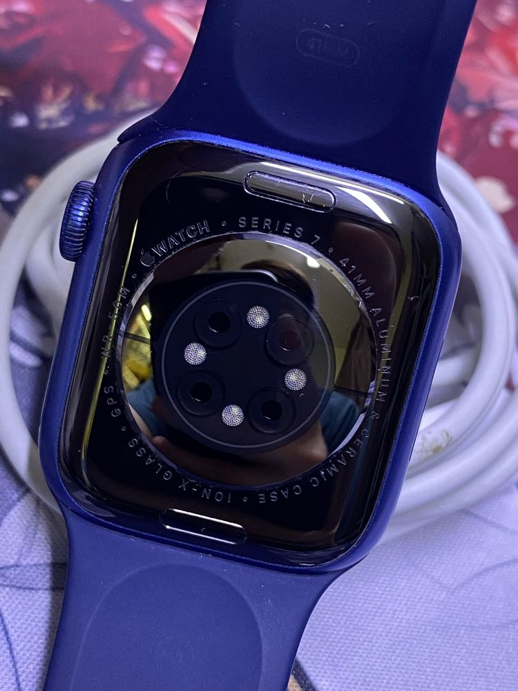 Apple Watch Series 7 | 41 мм | 32 ГБ
