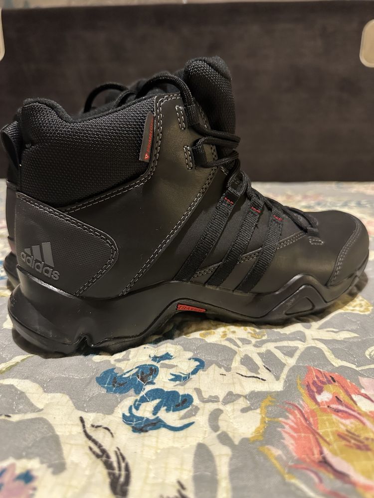 Оригинальные Кроссовки Adidas CW AX2 BETA MID