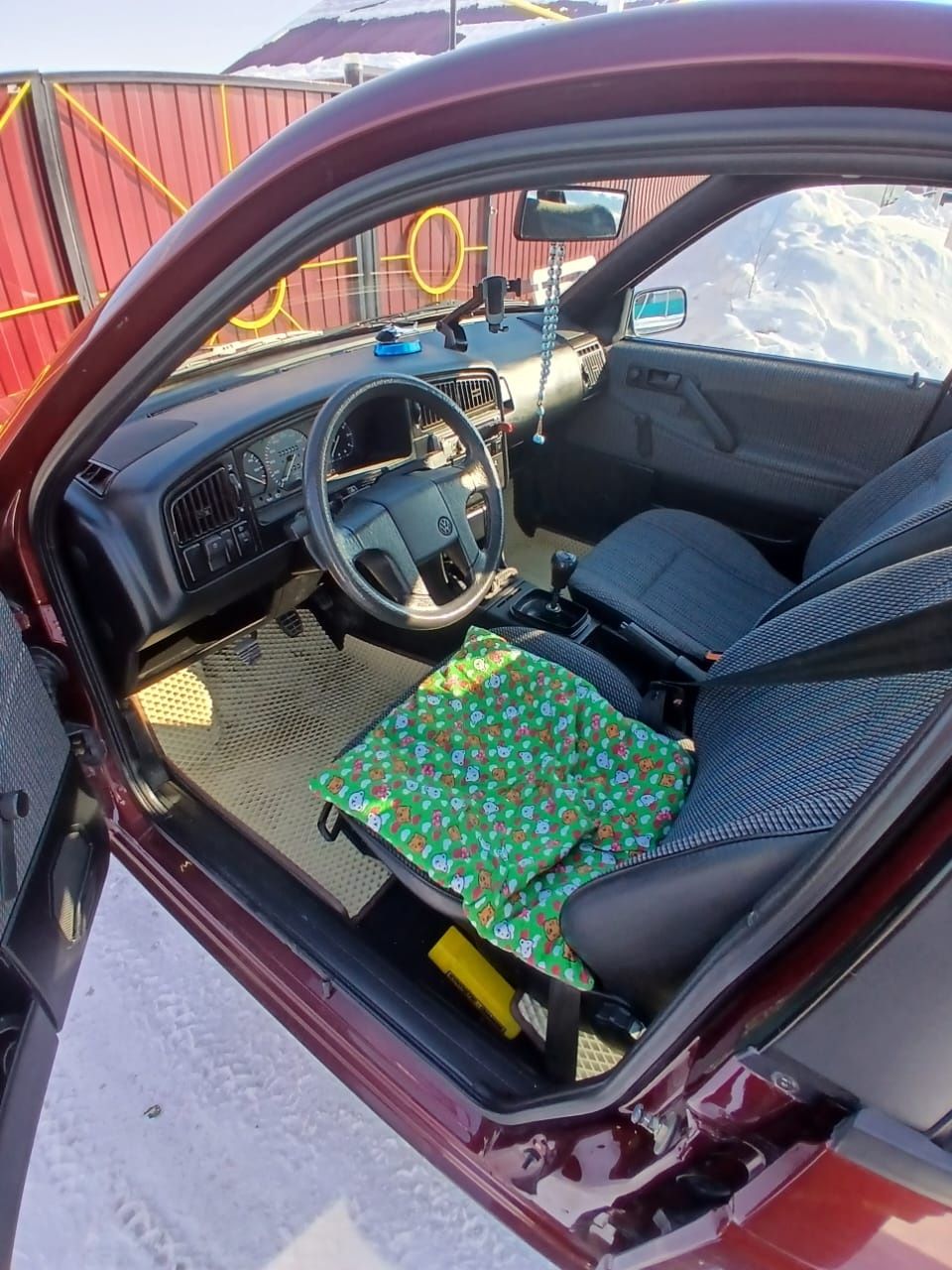 Volkswagen Passat 1993г