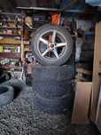 Резина зимняя 185/65 R15