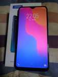 Продам телефон vivo