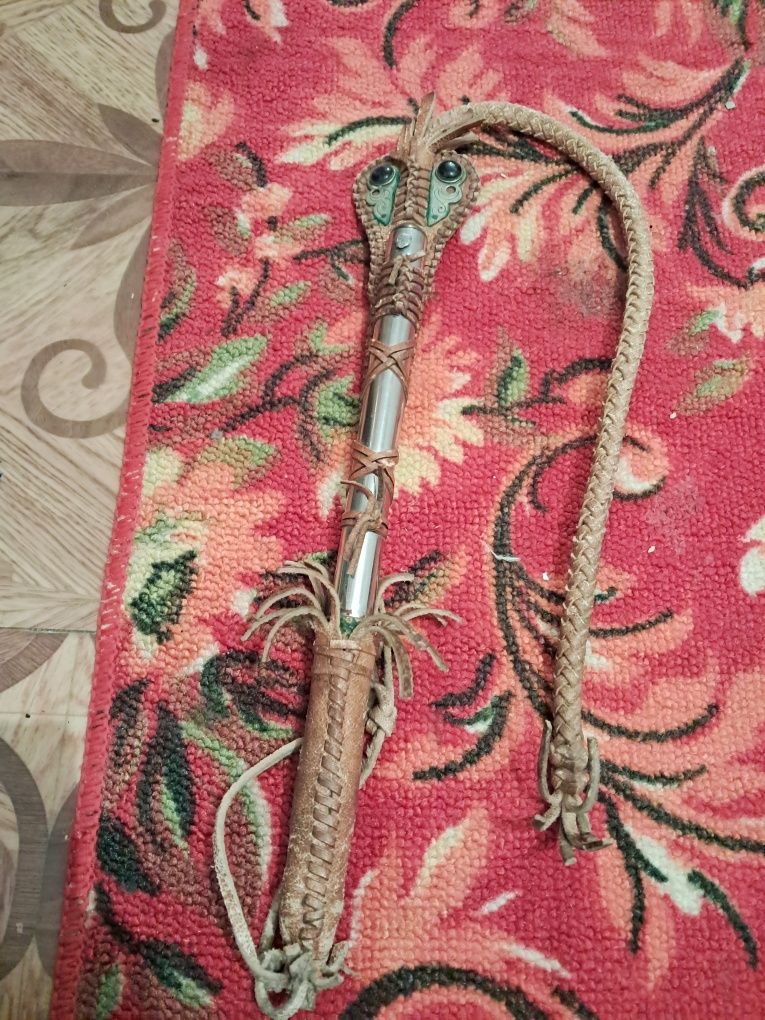 Продам камшы с ножом