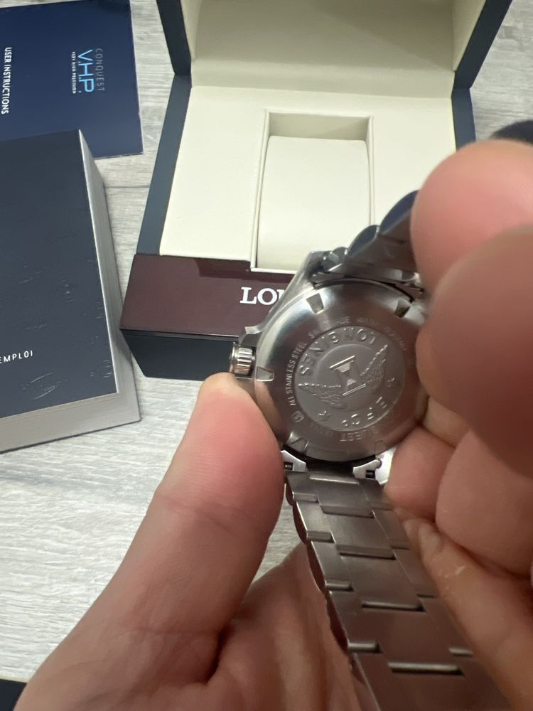 Longines Conquest V.H.P. (Кварц) - оригинал часы ручные