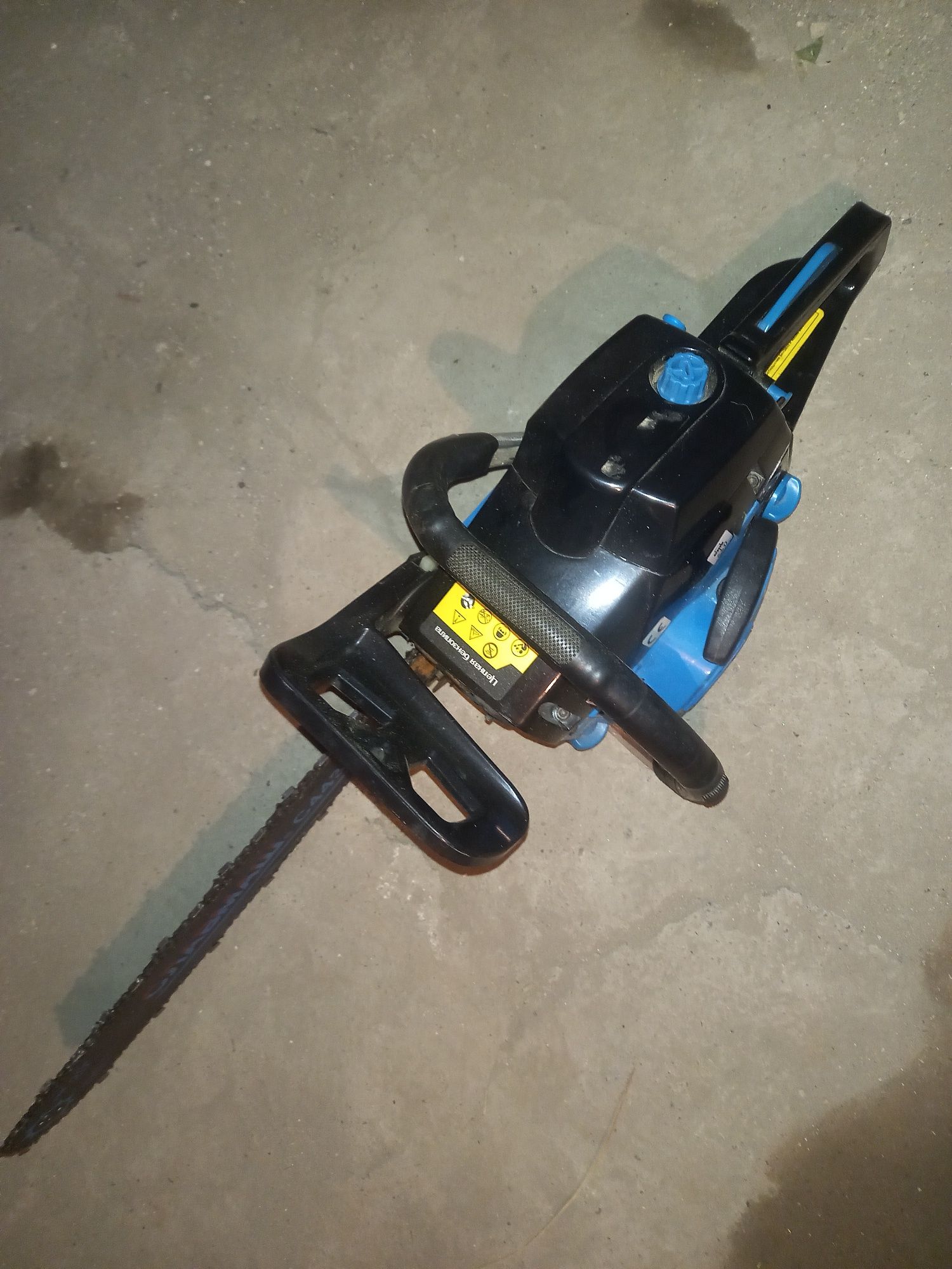 Продам бензопилу "Славмаш C4437"
