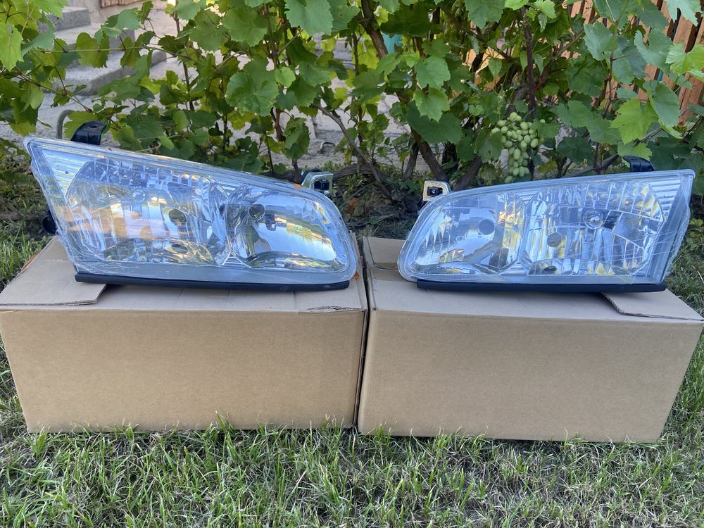 Готовые фары с bi led фирмой Azoom