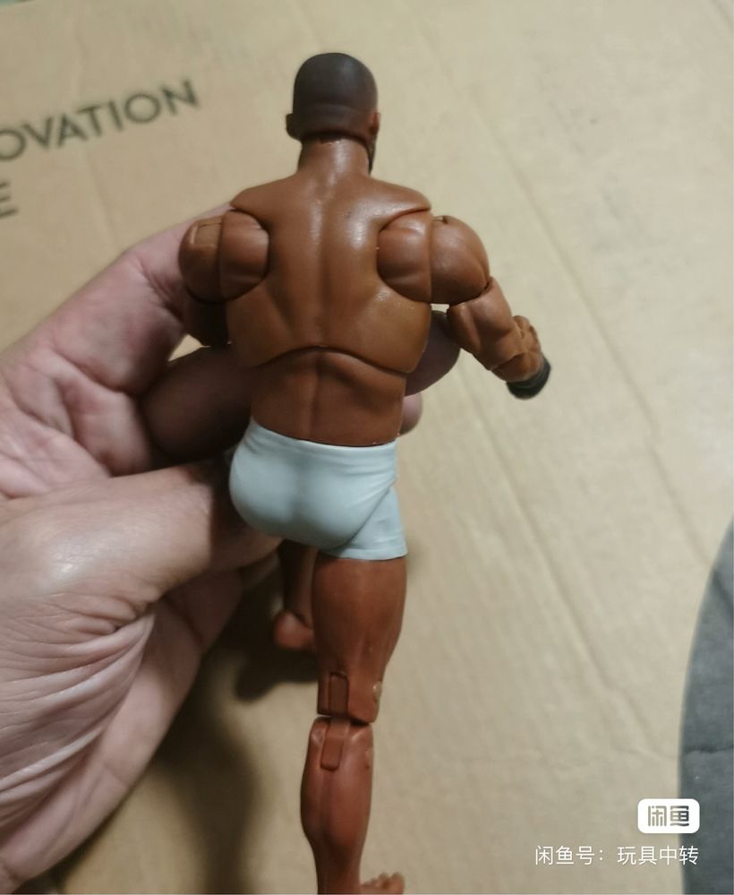 Фигурка Джона Джонса UFC