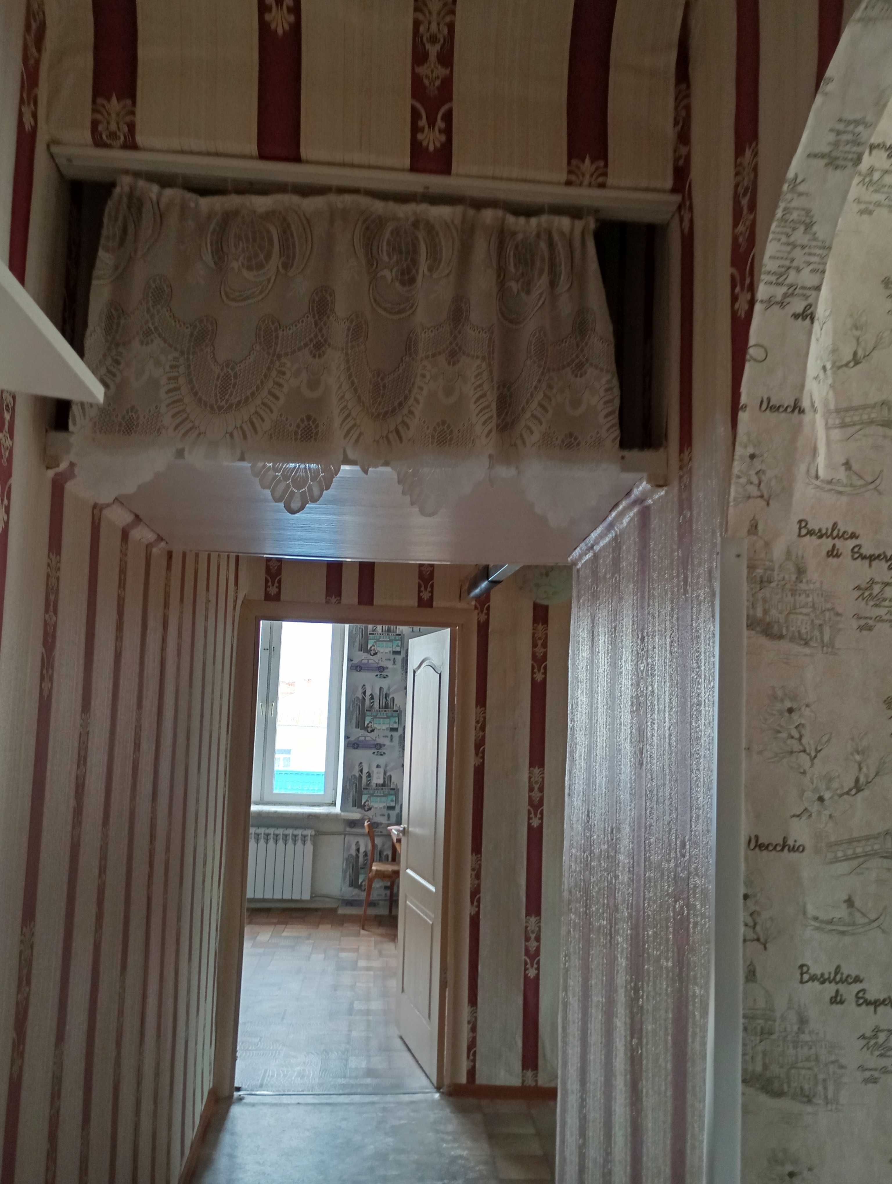 Продам 3 комнатную квартиру в центре