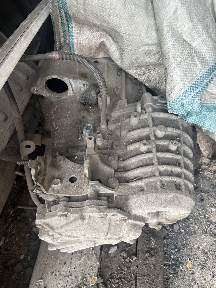 На разбор АКПП и ДВС на Toyota Avensis 2003 г.в.