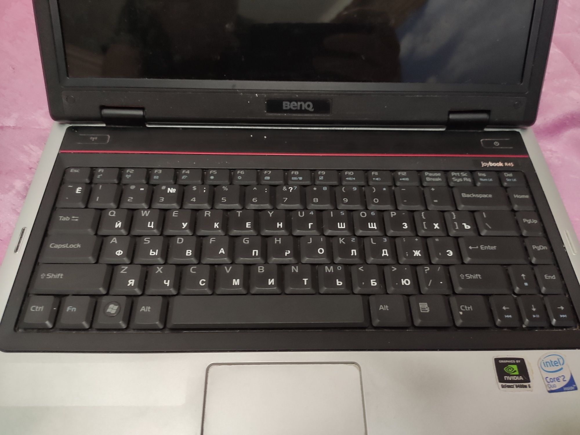 Два одинаковых не рабочих ноутбука на запчасти Benq Joybook r45