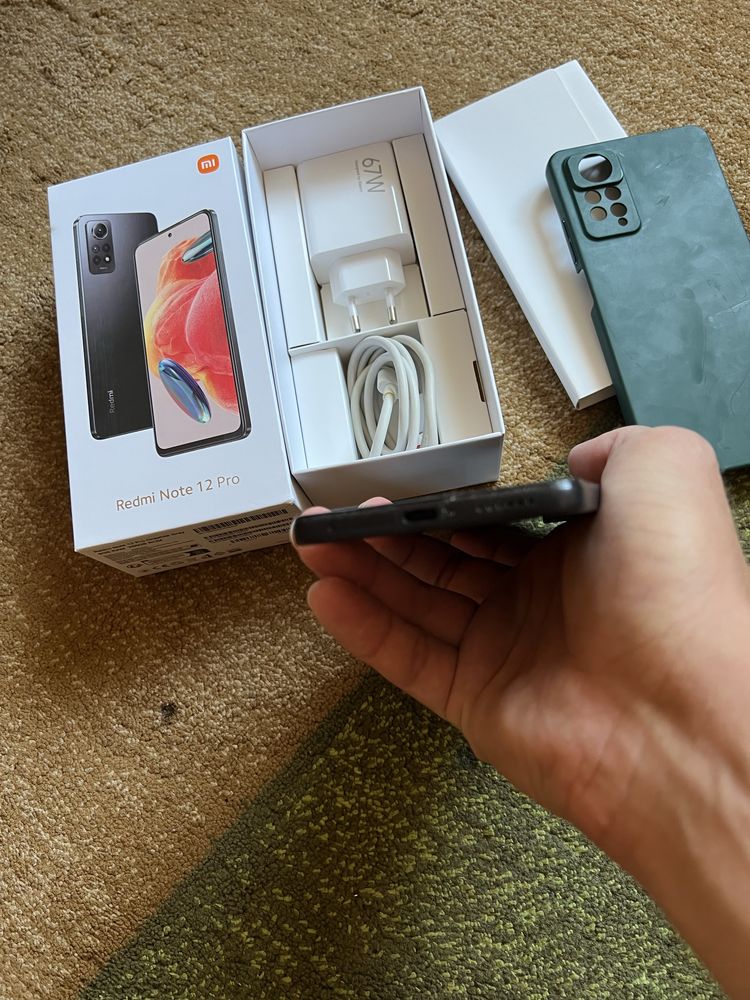 Redmi Note 12 Pro 256гб озу 12гб 67w адаптер полыный оригнал мощный