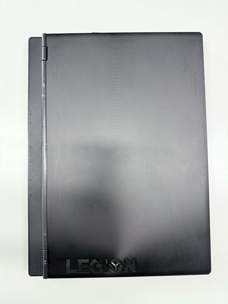 Продам Игровой ноутбук Lenovo Legion Y540