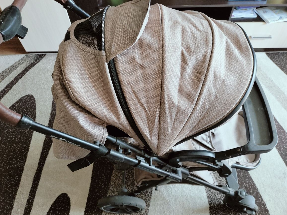 Продам коляску прогулочную Teknum A10