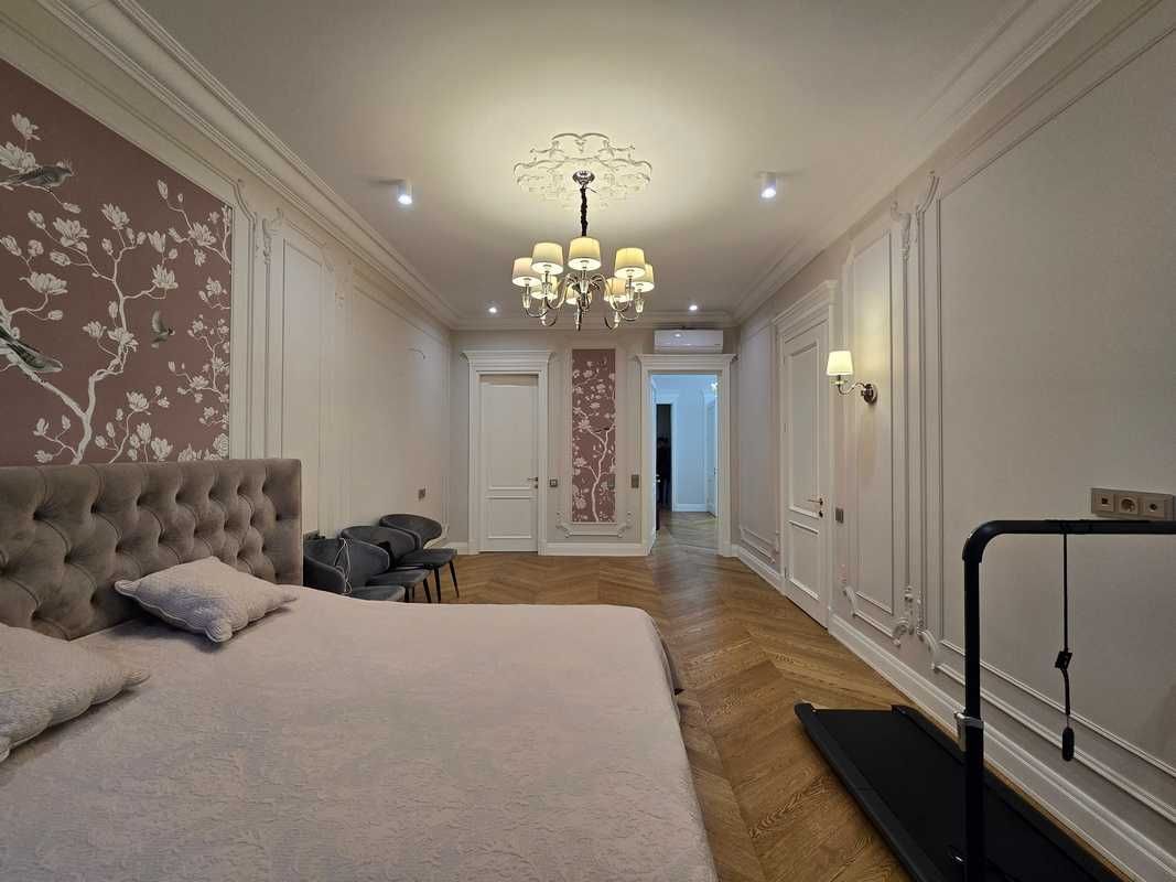 Продам 4х комнатную квартиру в жк премиум класса "Hyde Park"