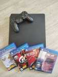 Playstation 4 slim