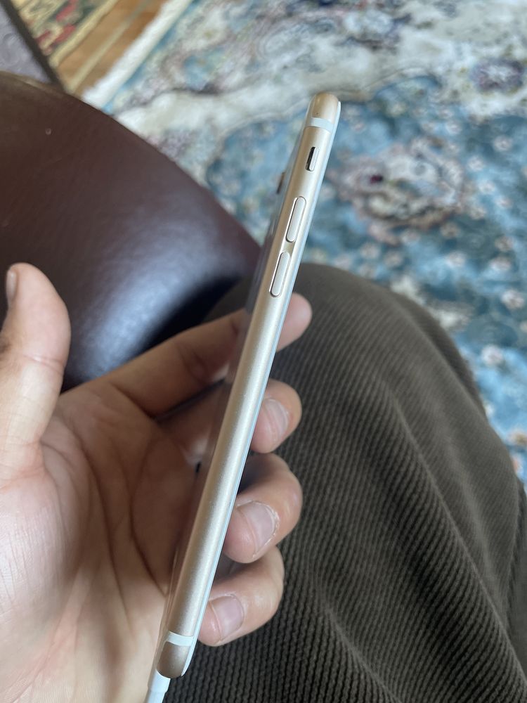Продам Iphone 6s , срочно!