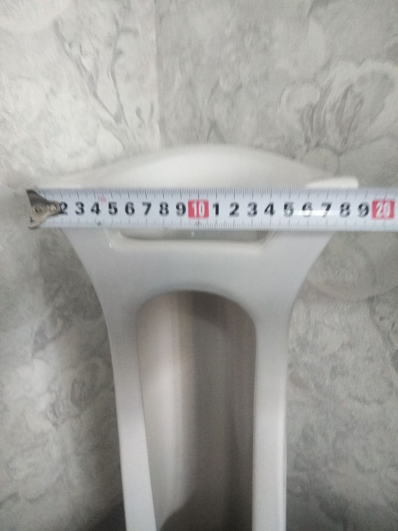 Пьедестал для раковины, фаянс, 66 см.