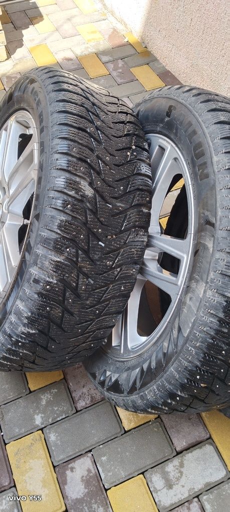 Sailun.235/55r18. Шипы