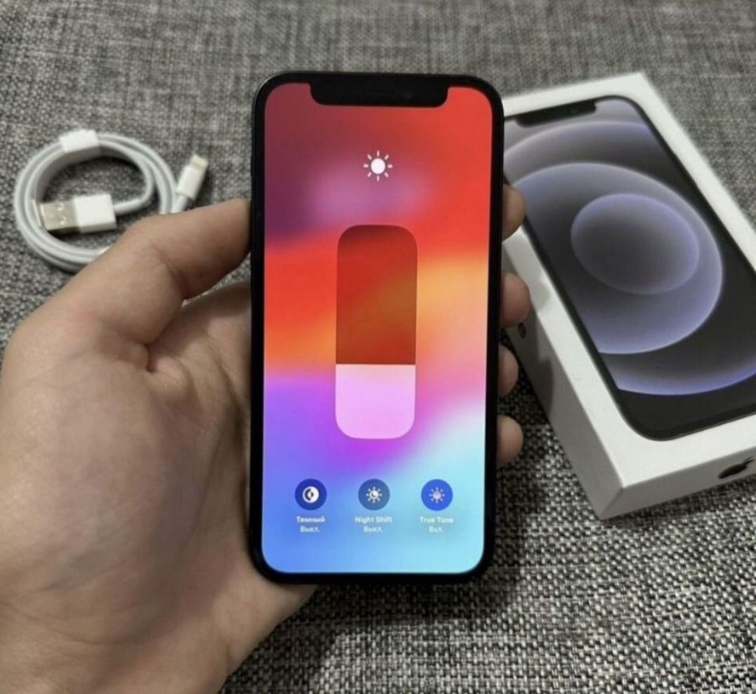 Apple IPhone 12 80%