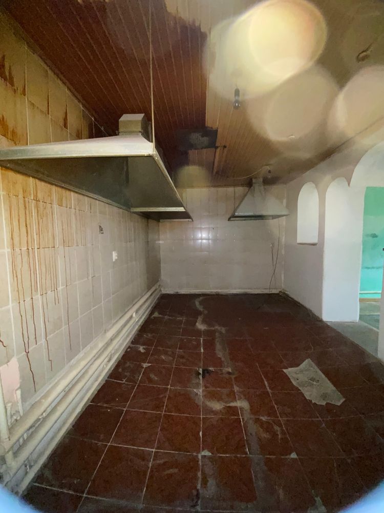 Сдается в аренду помещение 200+100(кв)