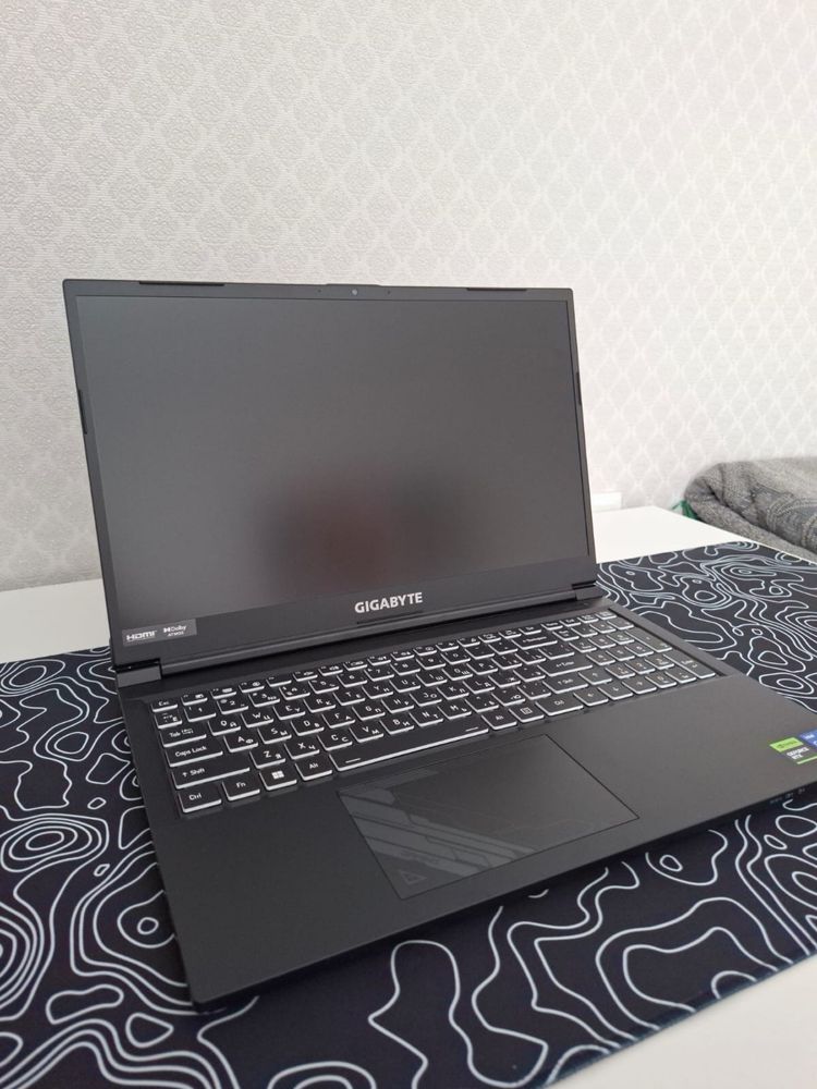Продам игровой ноутбук GIGABYTE